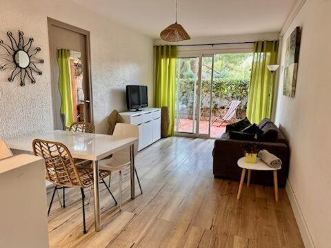 Appartement Avec Jardin Cassis Eksteriør bilde